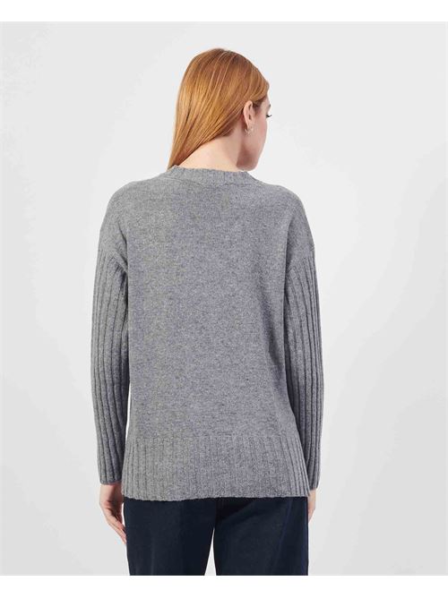 Lovely Women's V-Neck Sweater LOVELY | 35229GRIGIO