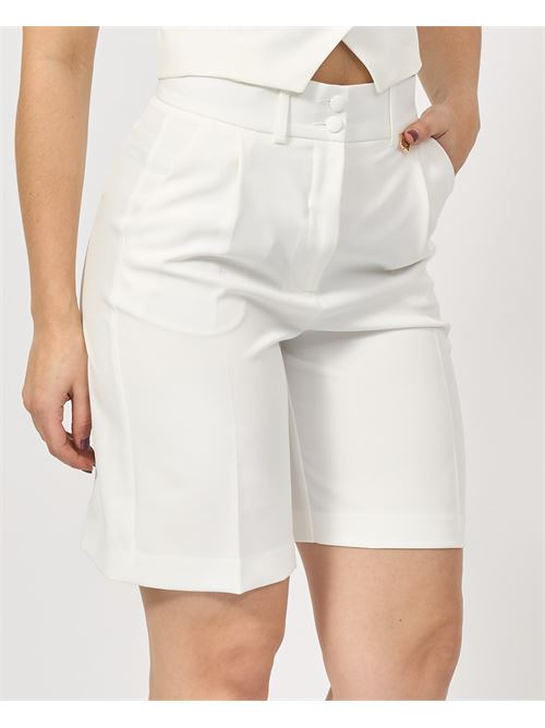 Fracomina white women's shorts with pleats FRACOMINA | FR25SV6006W42901108