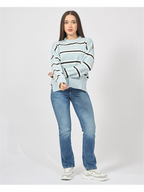 Maglione da donna Guess con logo a righe GUESS | W4BR09-Z3HM1S93W